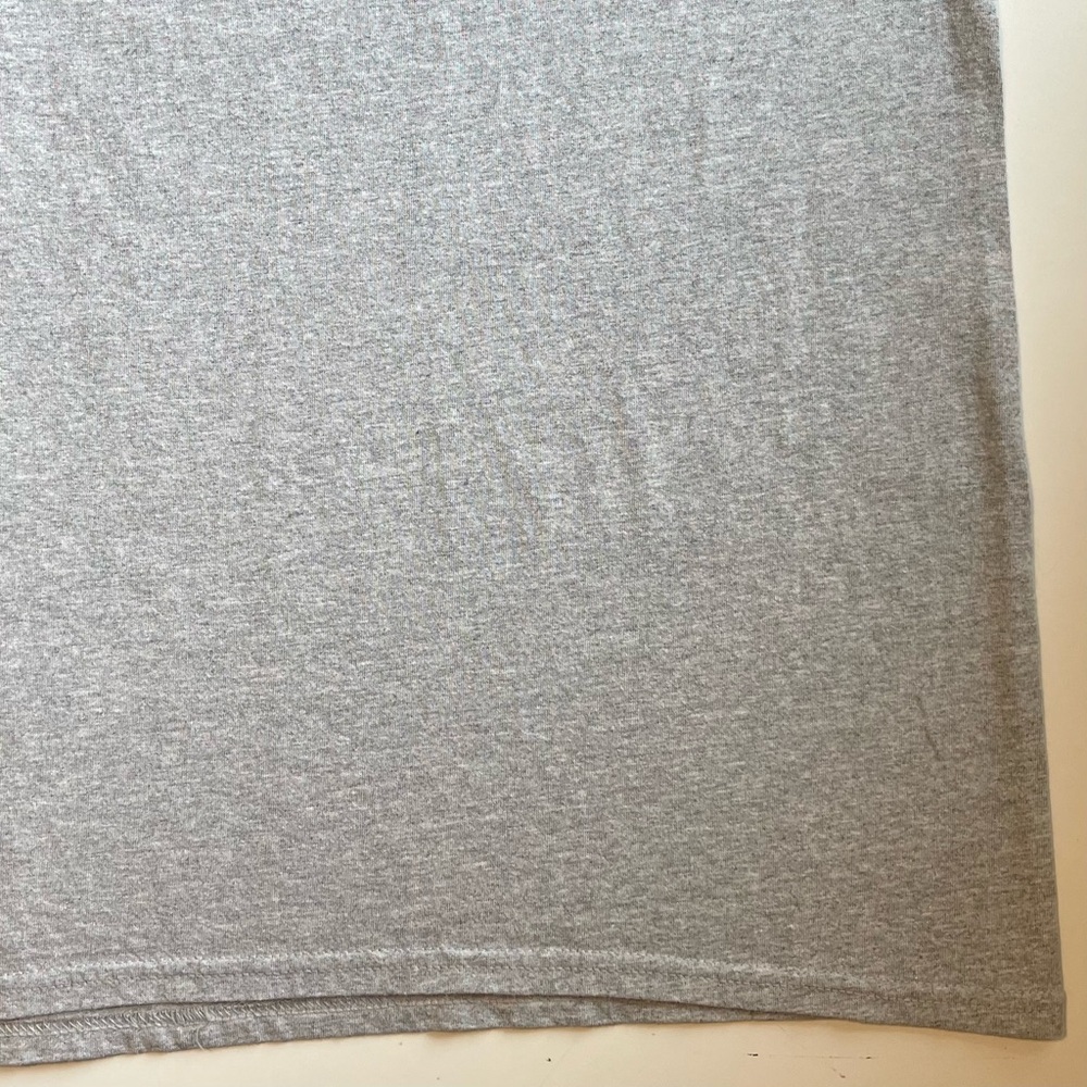 Jurassic World Tee - T-Rex & Heavy - Size XL - Picture 7 of 10